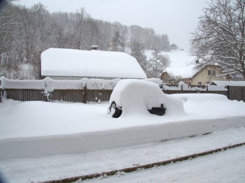 Schnee und noch mehr Schnee, hier in Kaumberg / Niederösterreich