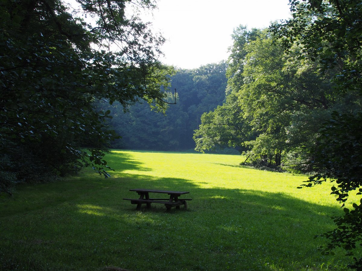 Lass dich auf die Stimmung des Ortes ein